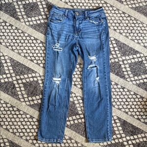 Maurice's Women's Blue Distressed Jeans - Ankle Length - Size: 6 Regular